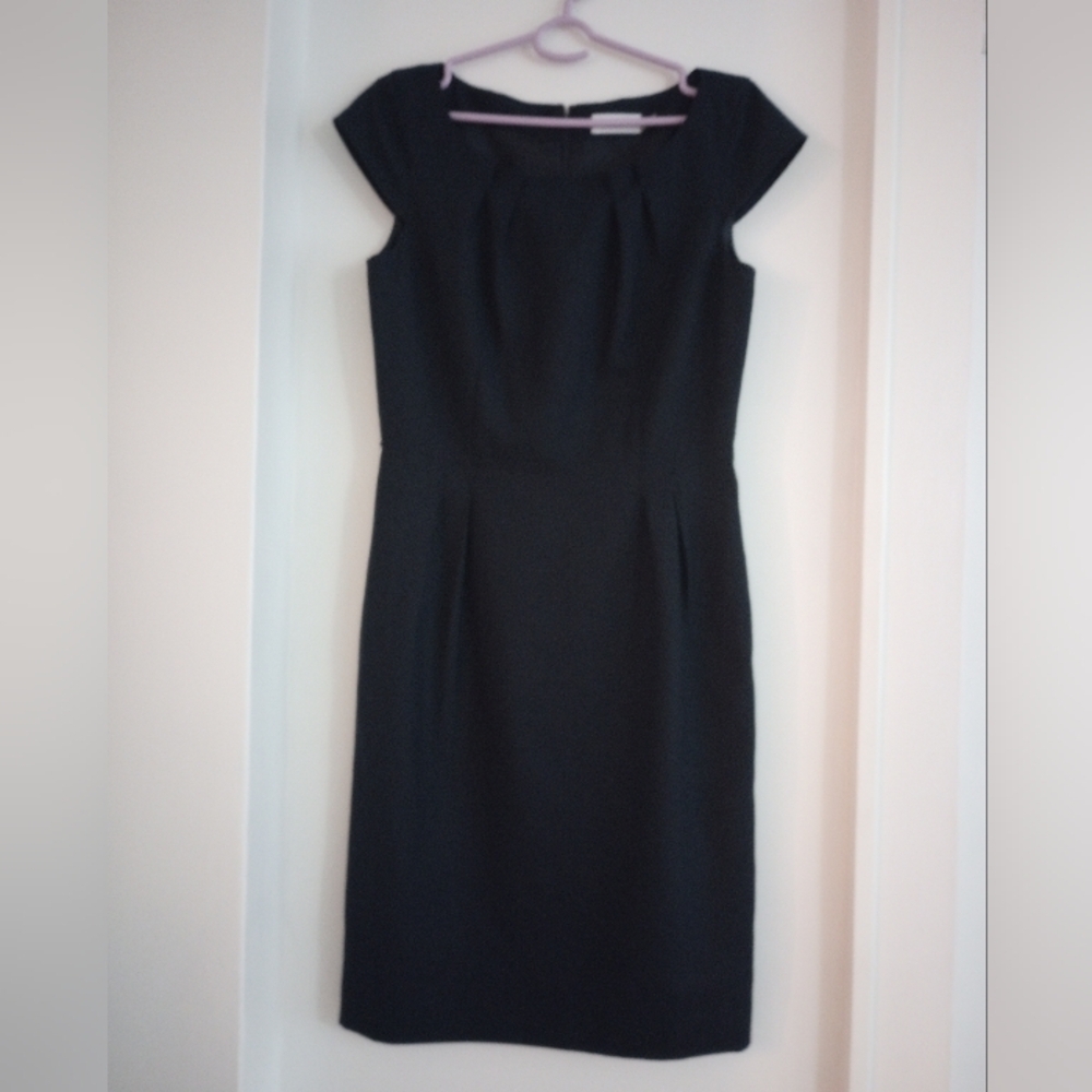 Calvin Klein Deep Navy Cap Sleeve Classic Formal Dress Size 6